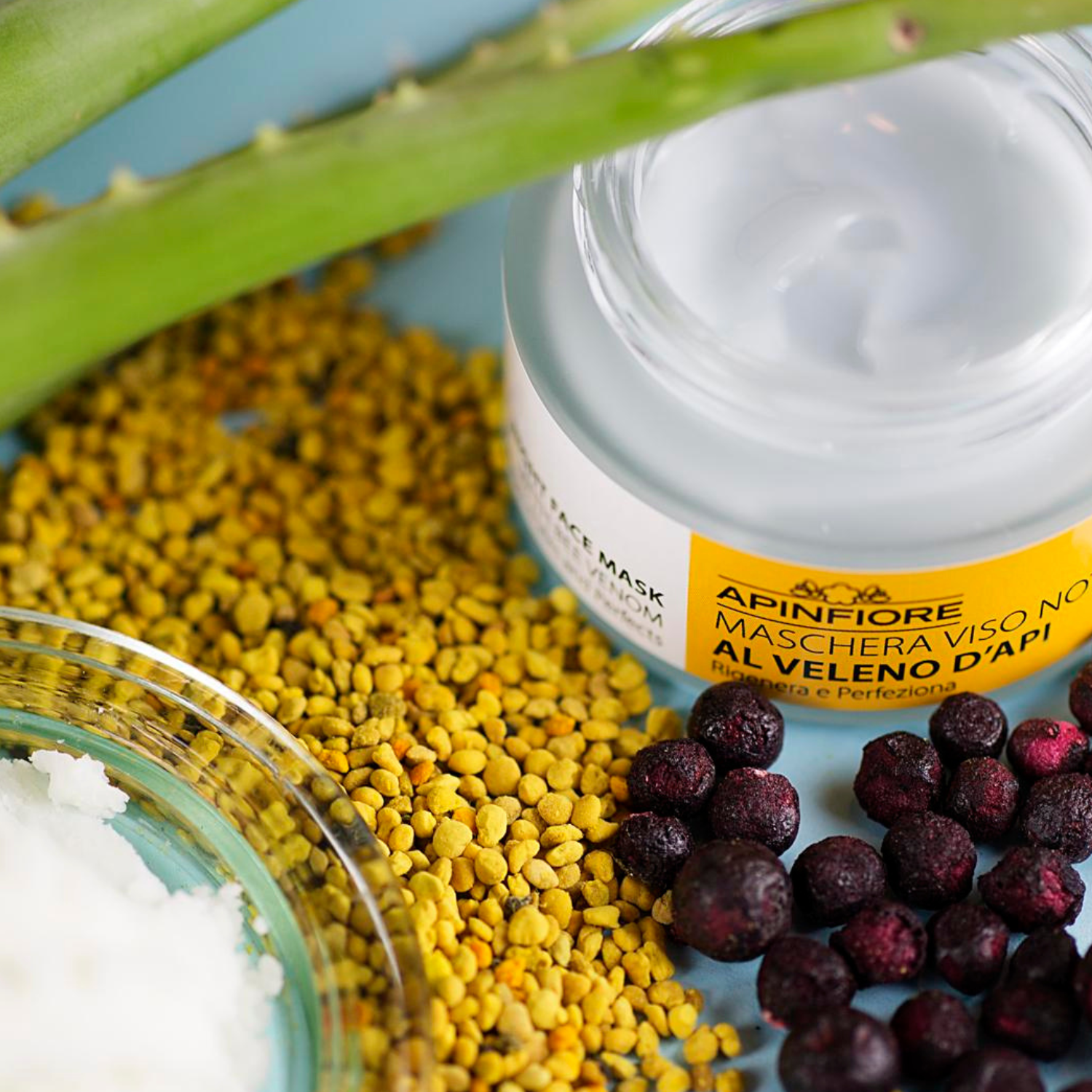 Bee Venom Night Cream – Intensive Anti-Aging Treatment with Natural Bee Venom for Firming, Lifting, Hydrating & Reducing Fine Lines and Wrinkles 50ml