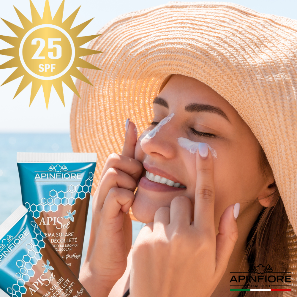 Organic Sunscreen SPF 25 UVA/UVB – Hydrating, Non-Greasy, No White Cast, Lightweight – 50ml Travel Size for Sensitive & Acne-Prone Skin