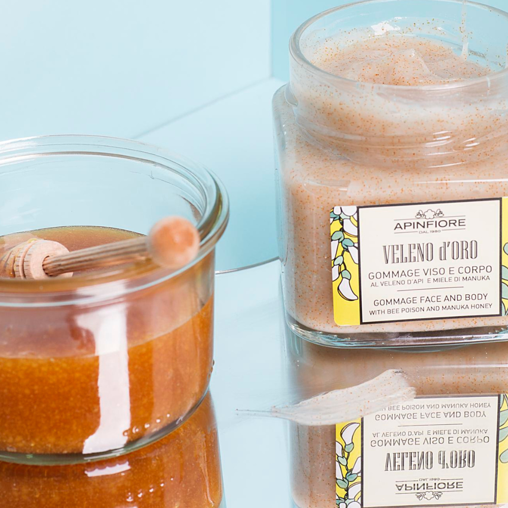 Facial & Body Scrub for Sensitive Skin – Gentle Beads Exfoliation with Bee Venom & Manuka Honey – 250ml