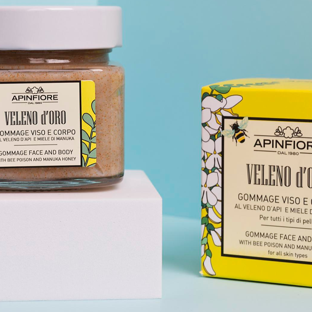 Facial & Body Scrub for Sensitive Skin – Gentle Beads Exfoliation with Bee Venom & Manuka Honey – 250ml